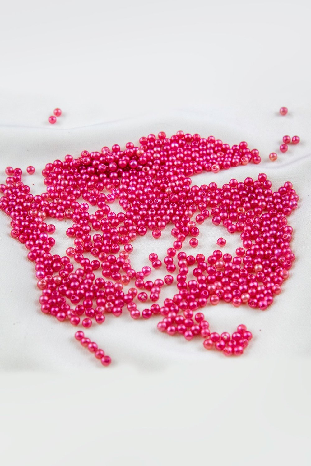 4 mm Pembemsi Plastik İnci Boncuk Aksesuar Takı Malzemesi (25 Gr)