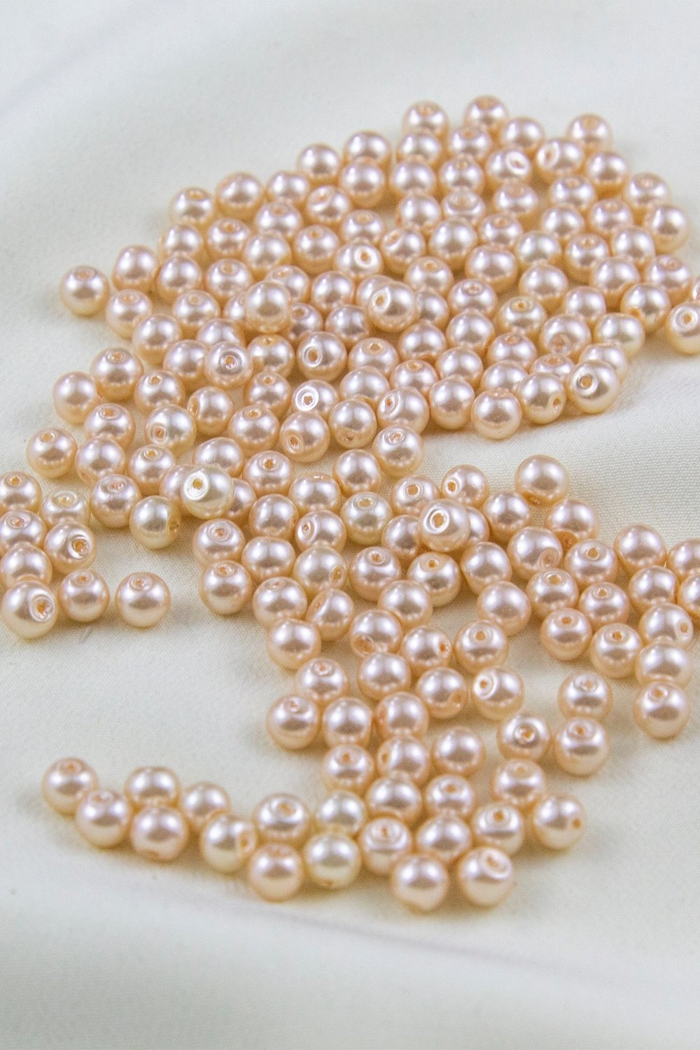 5 mm Cam Açık Pudra Tonunda İnci Boncuk Aksesuar Takı Malzemesi (30 Gr 160 Adet)