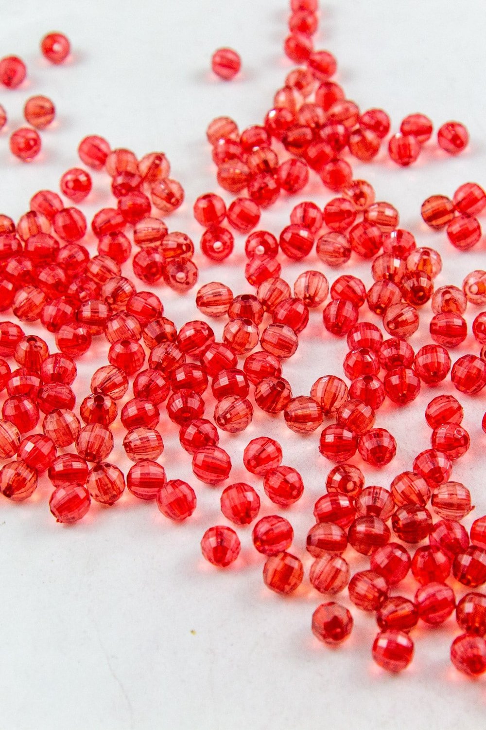 8 mm Dünya Akrilik Boncuk Al Kırmızı Aksesuar Takı Malzemesi (25 Gram)