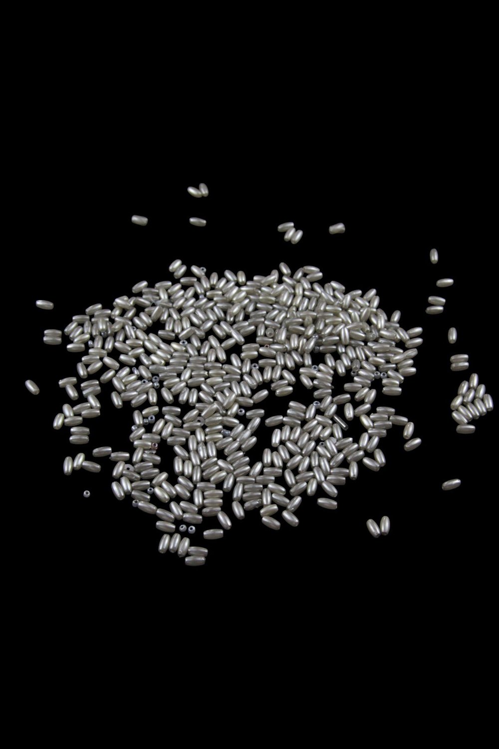İnci Arpa Boncuk Açık Yeşilimsi Gri Tonu 3 mm (20 Gr Ortalama 600 Adet)