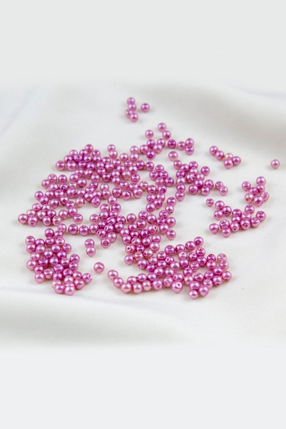 Pastel Pembe 4 mm Cam İnci Boncuk Aksesuar Takı Malzemesi (30 Gr 330 Adet)