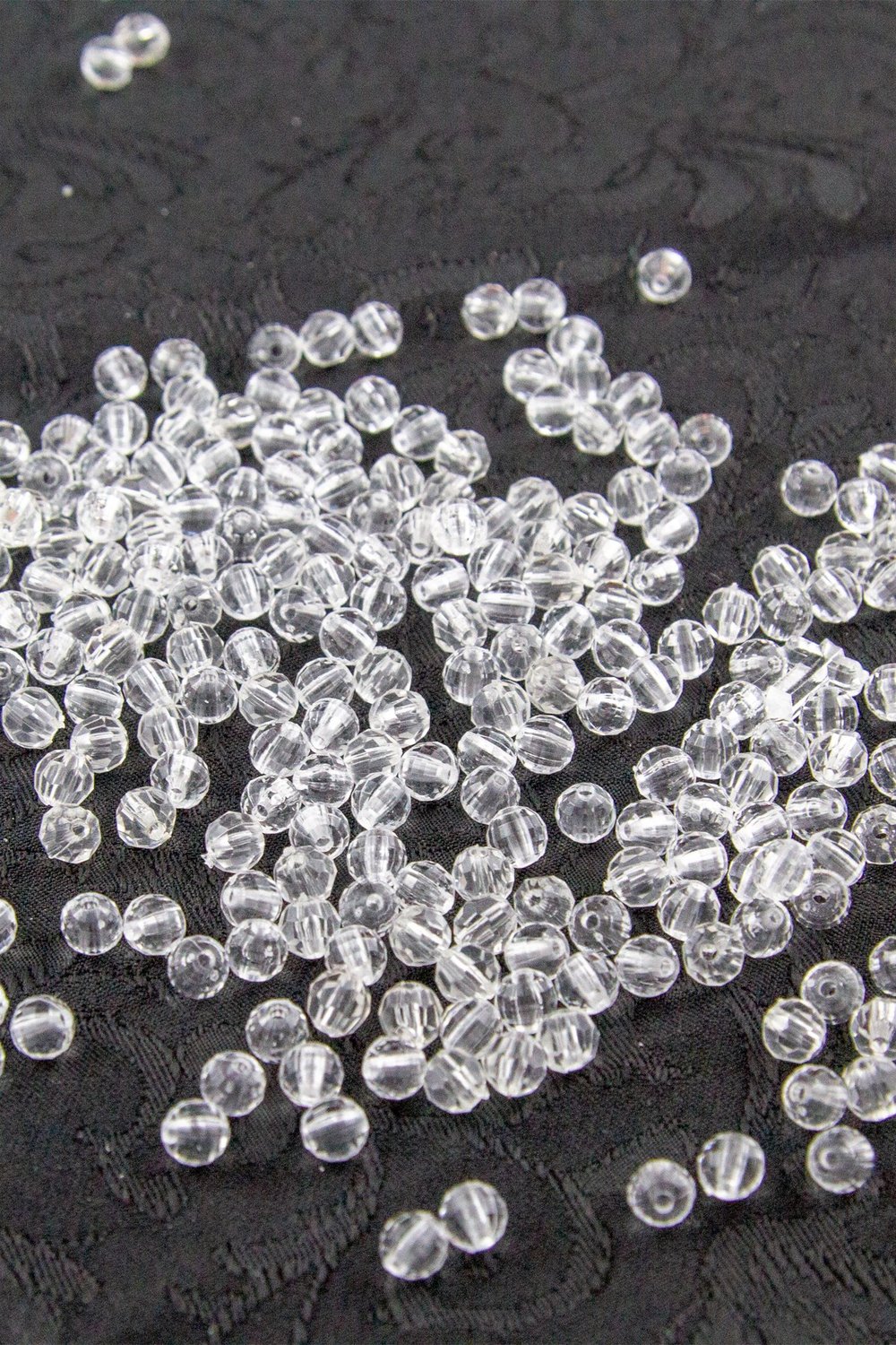 Şeffaf 6 mm Dünya Akrilik Boncuk Aksesuar (25 Gram)