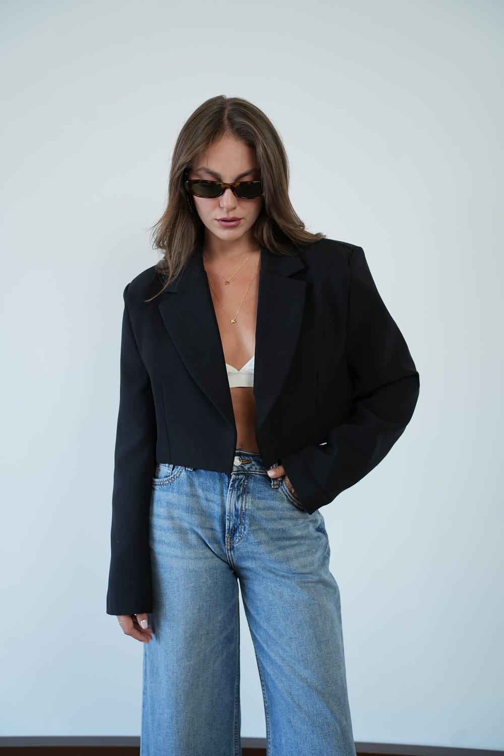Kadın Siyah Vatka Detaylı  Crop Blazer Ceket