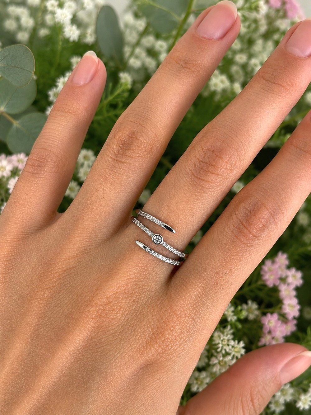 Üç Sıra Taşlı Silver Yüzük
