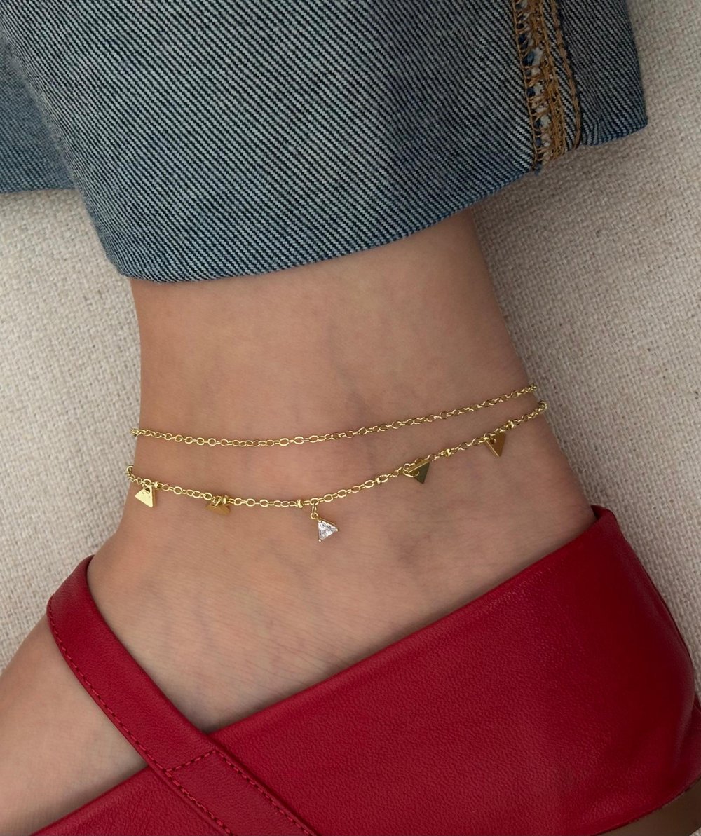 Üçgen Charmlı Gold Halhal