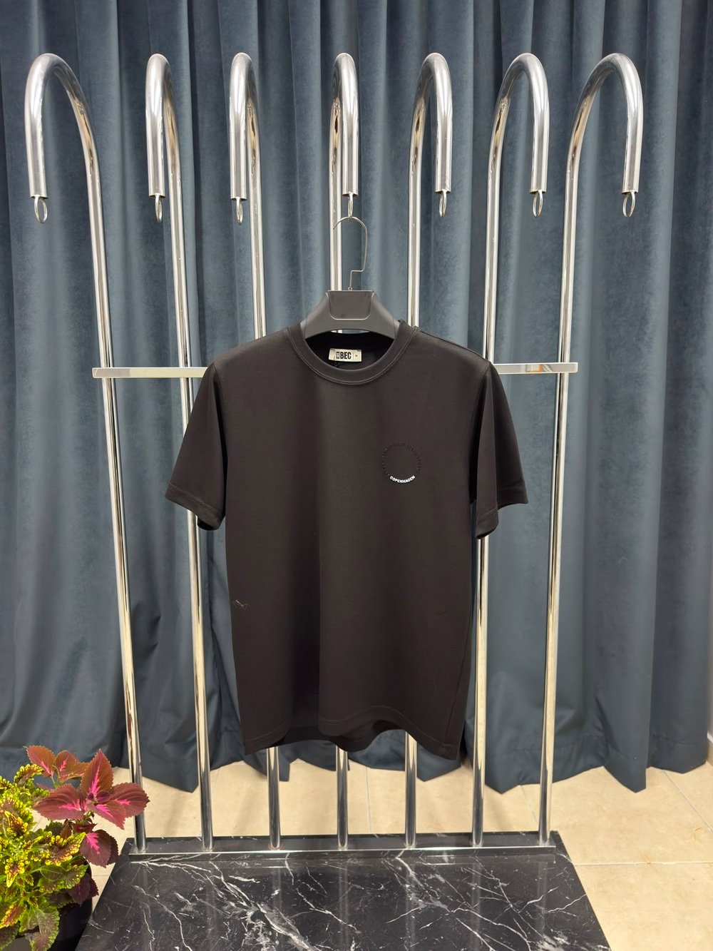 OBEC OYSHO KUMAŞ SİYAH TSHIRT