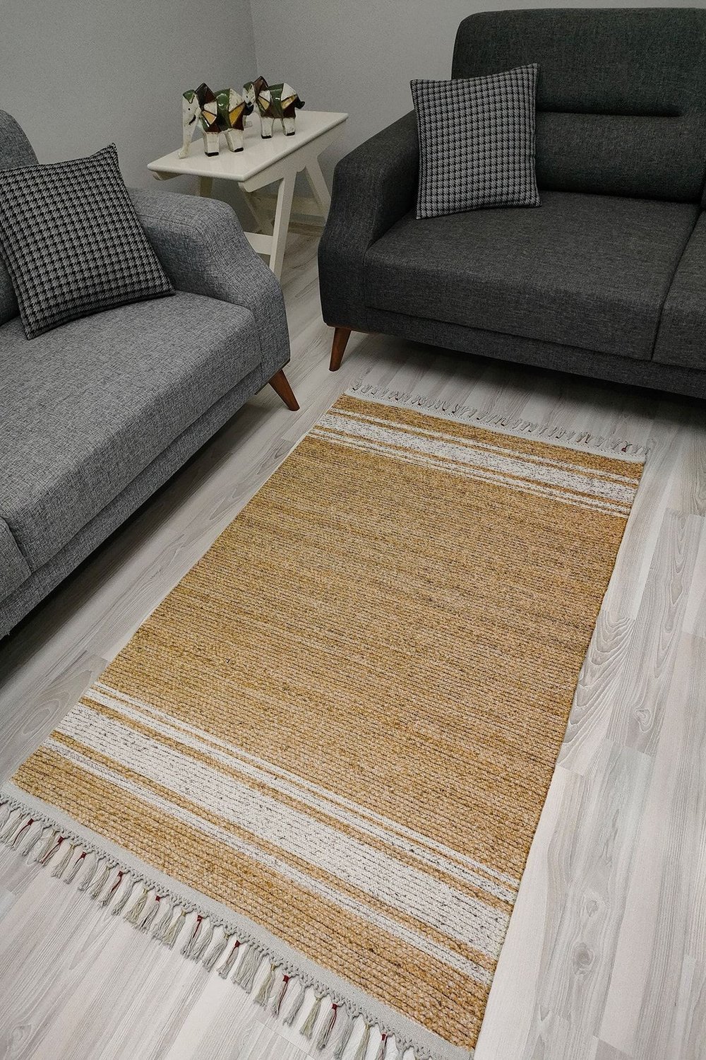 Cotton Serisi Kahve Taban Üstü Beyaz Çizgili Hasır Görünümlü Desen, Dekoratif Dokuma Taban Kilim