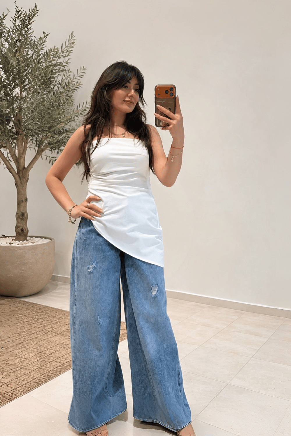 Straplez Asimetrik Kesim Bluz - Beyaz