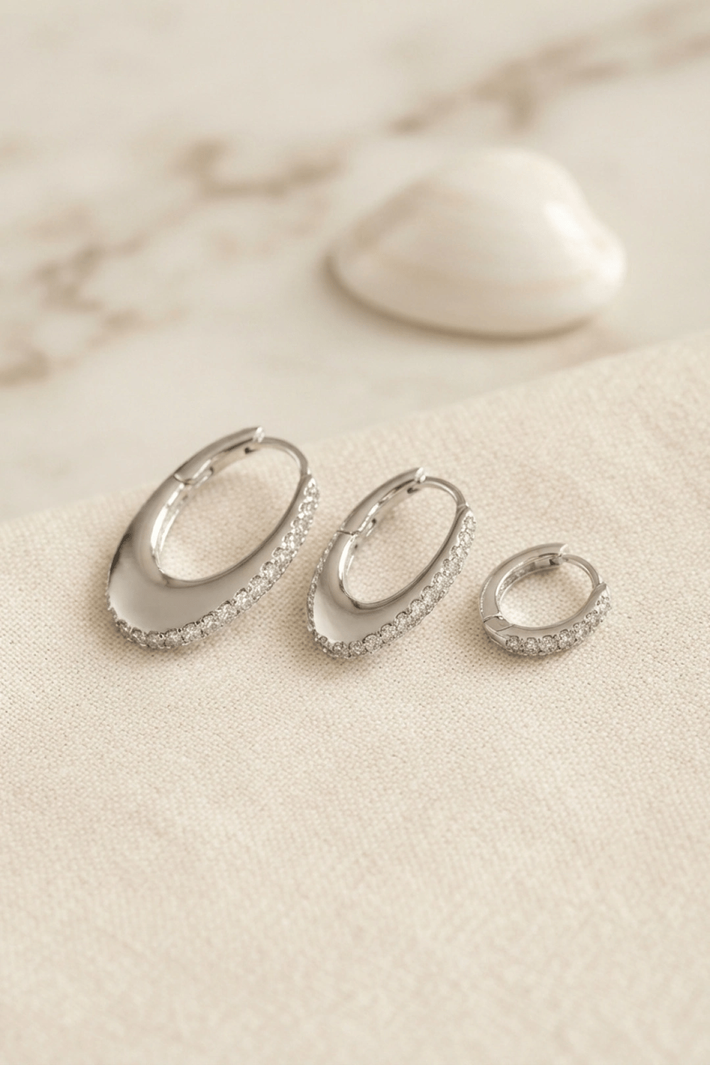 Gümüş Renk Oval Halka Model Zirkon Taşlı 3 lü Küpe Set