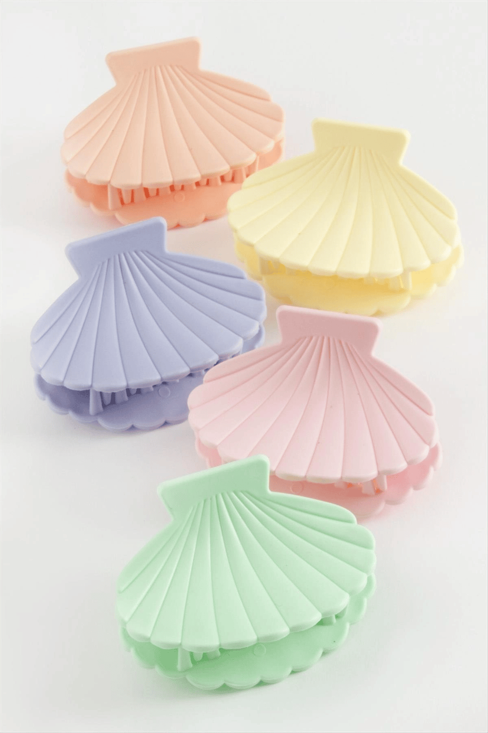İstiridye Renkli Mandal Toka 6 cm