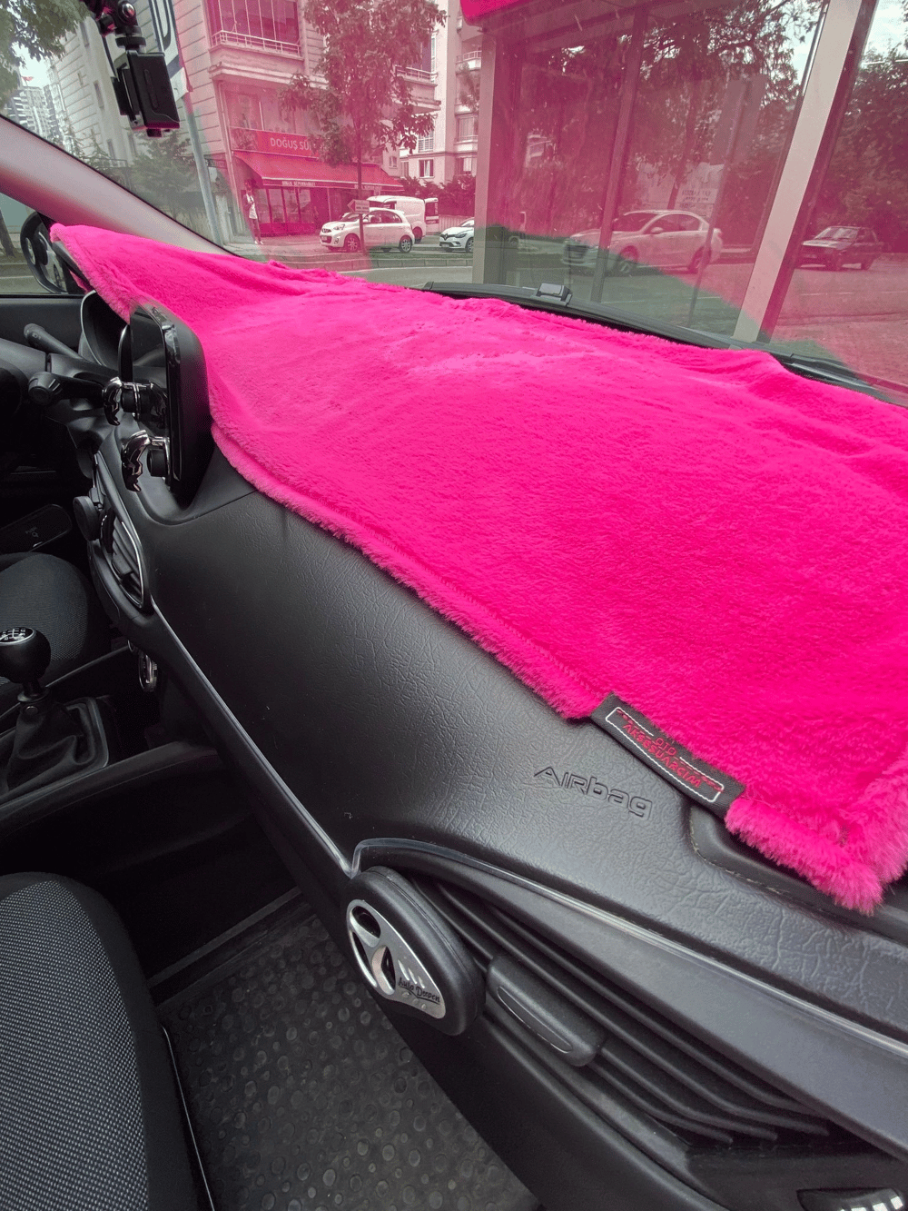 Yumuşak Tüylü Oto Torpido Bagaj Üstü Örtü Peluş Halı Fuşya Pembe 130x40cm