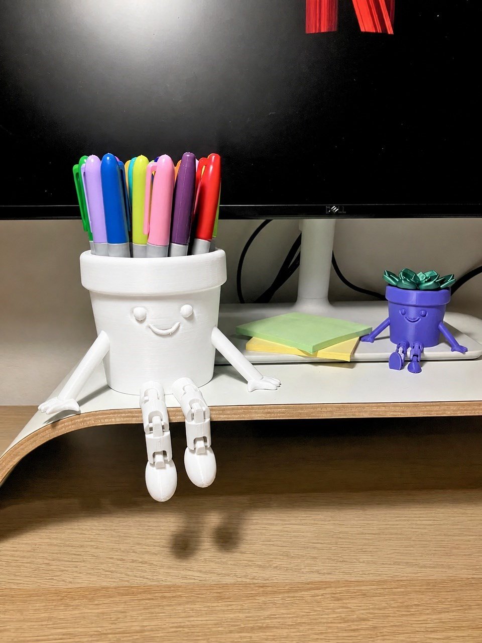 3d Baskı Hareketli Gülen Kalemlik - Eklemli Masaüstü Organizer - Beyaz Çok Renkli