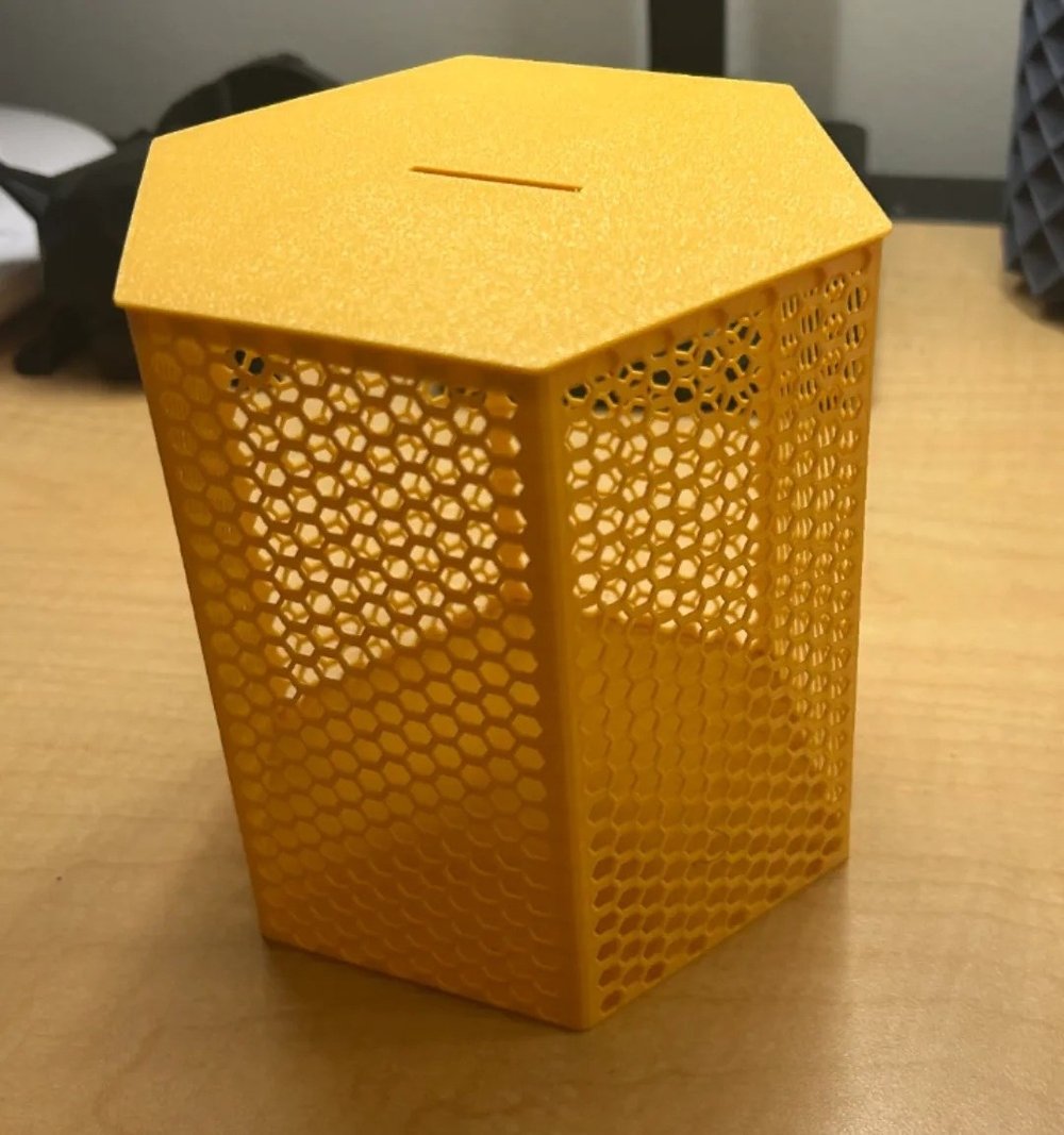 3d Baskı Petek Desenli Altıgen Kumbara Bal Peteği Dokulu Dekoratif Para Biriktirme Kutusu 12x12,5 Cm Cn