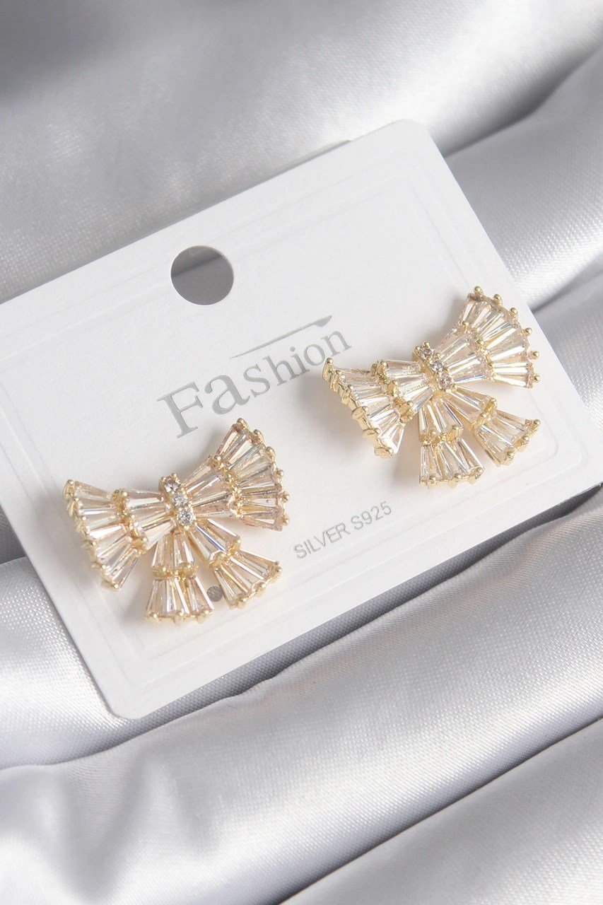 Pirinç Gold Renk Zirkon Taşlı Kurdele Model Kadın Küpe Diğer