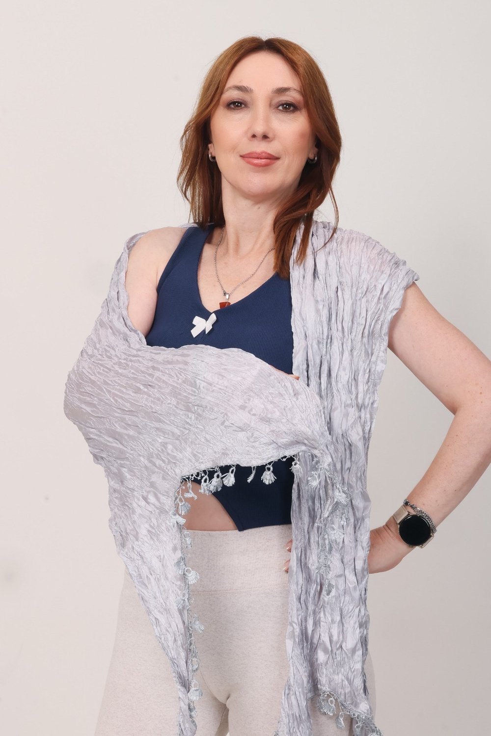Shawl: Lüks Saten İpek Gri Krinkle Şal (68x190 cm)