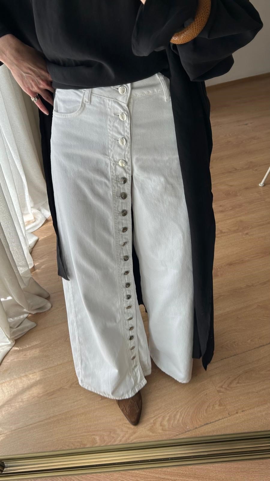 DÜĞME DETAY JEANS PANTOLON