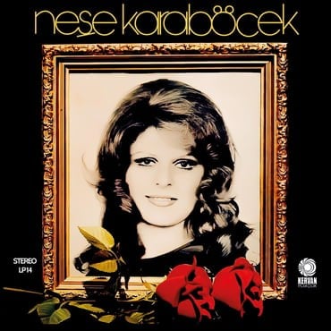 NESE KARABOCEK -UMIDINI KIRPIKLERINE