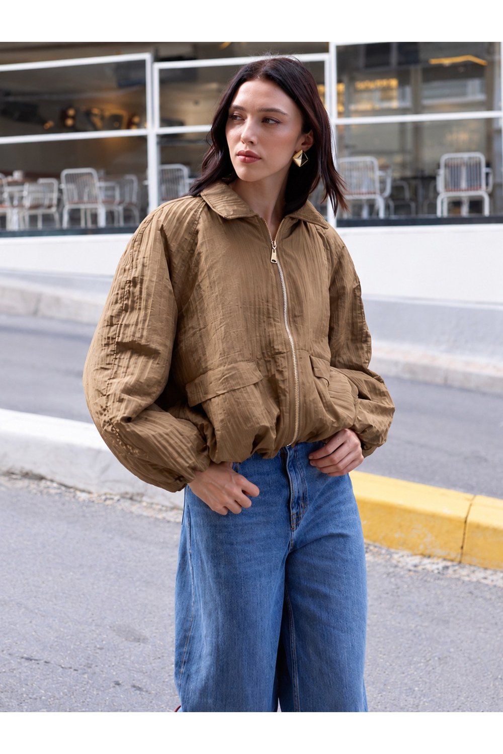Kırışık Dokulu Paraşüt Kumaş Oversize Camel Mont