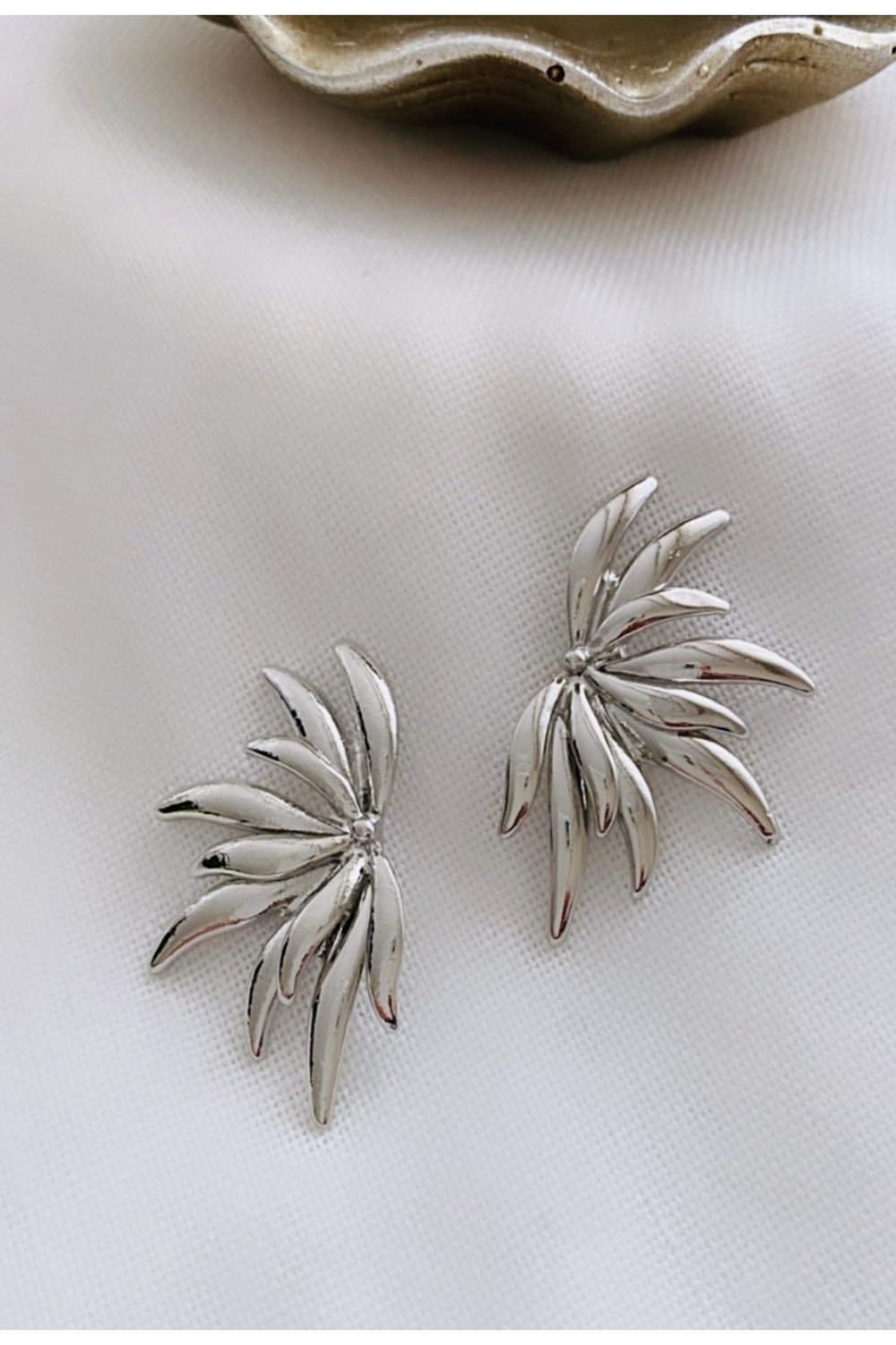 İthal Flower Küpe ( 4 cm)