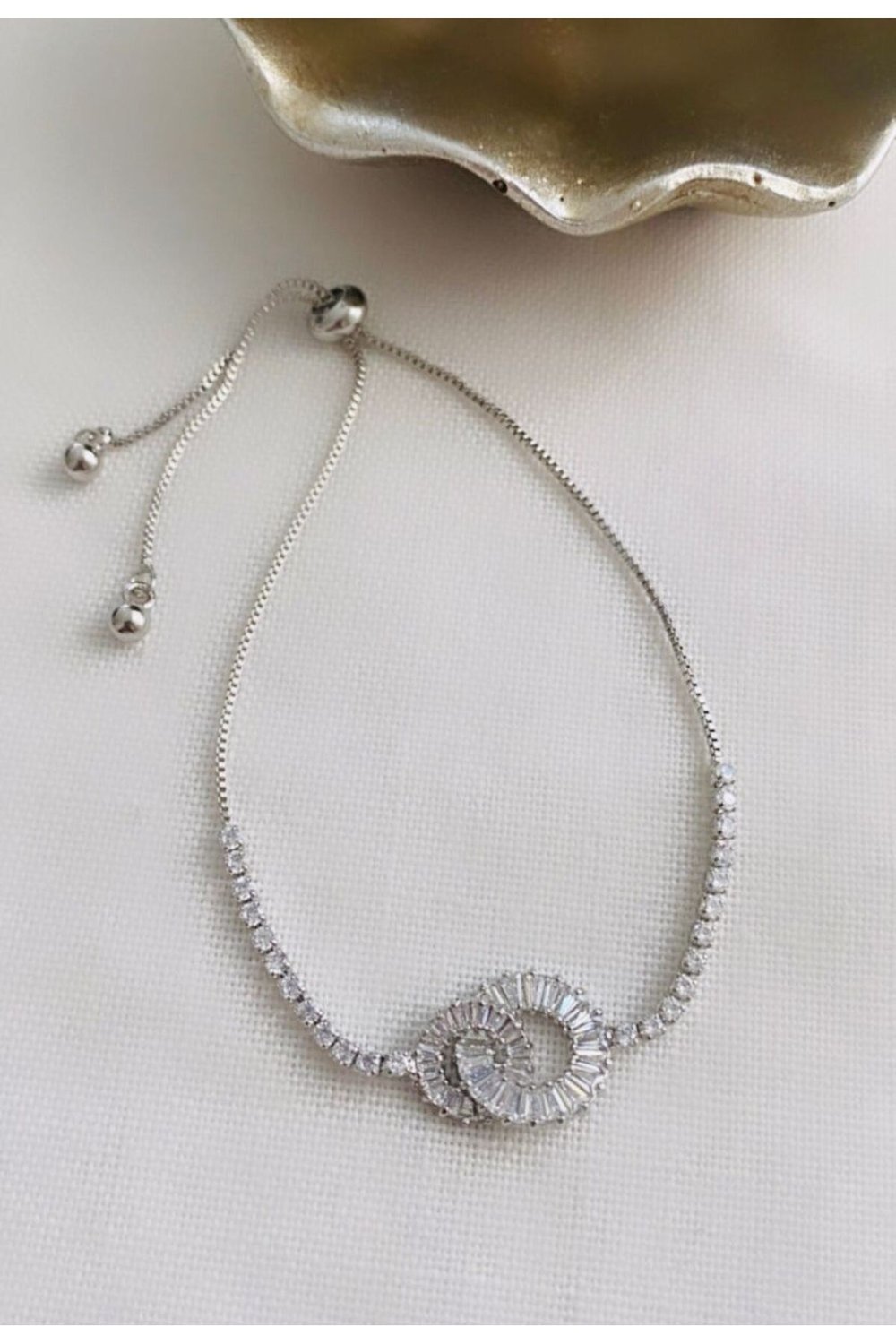 Vip Taş Detaylı Silver Bileklik