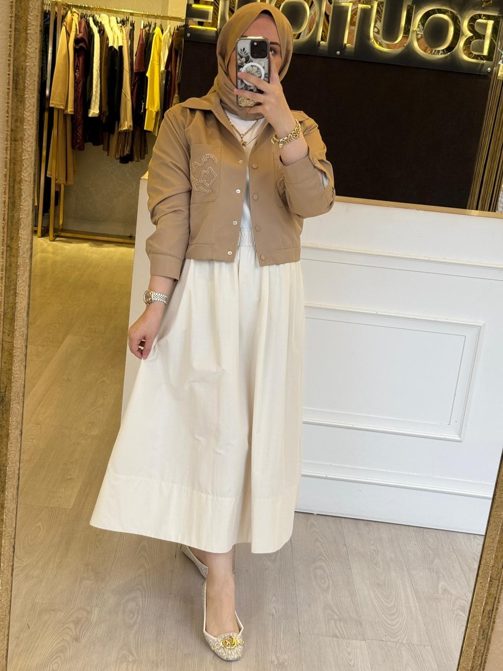 PEARLY Cep Nakışlı Kısa Trenç