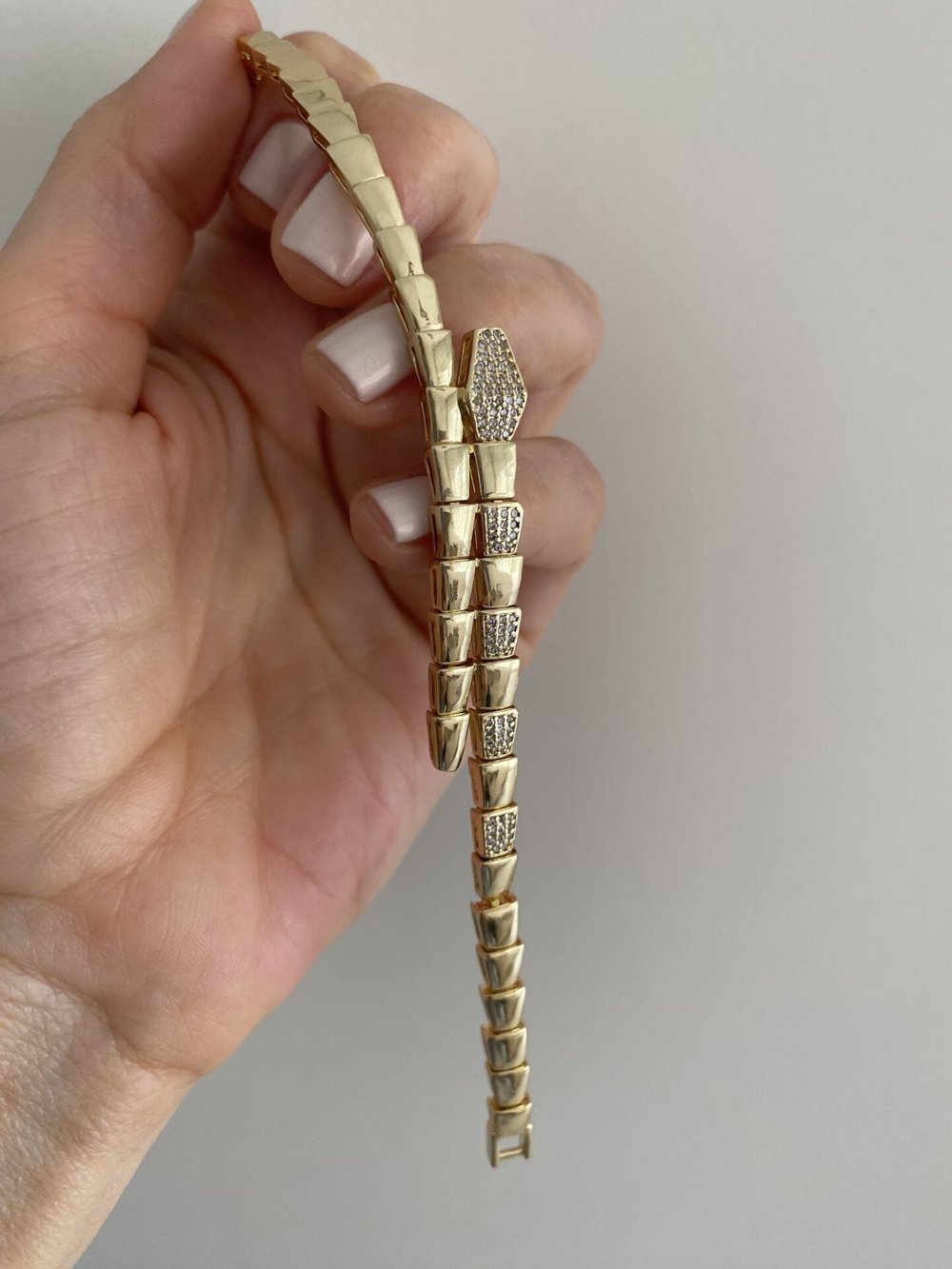 Altın Kaplama Gömme Taşlı Yılan Model Plaka Bileklik (18cm)