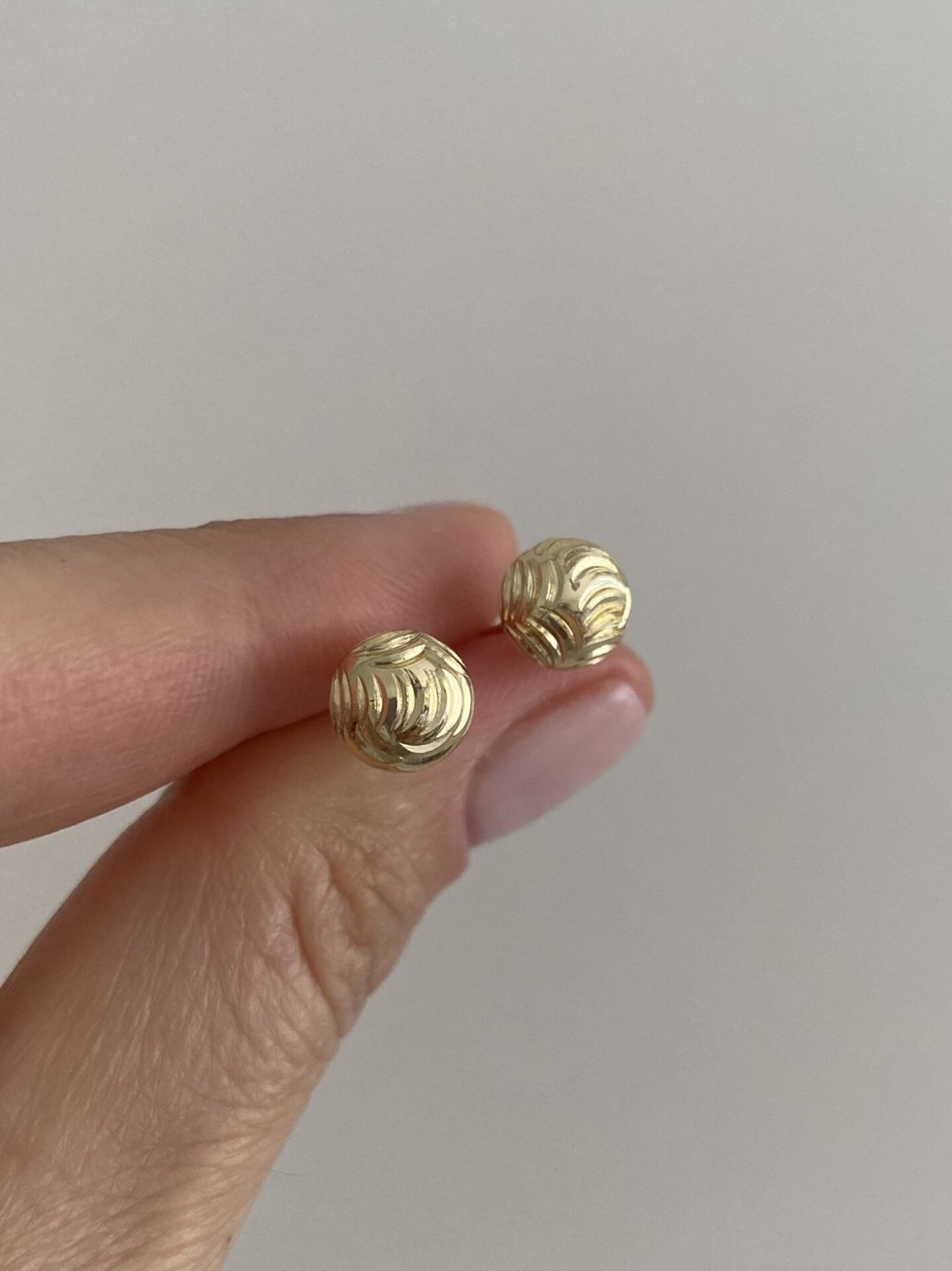 Özel Seri Lazer Kesim Minimal Top Küpe 6mm