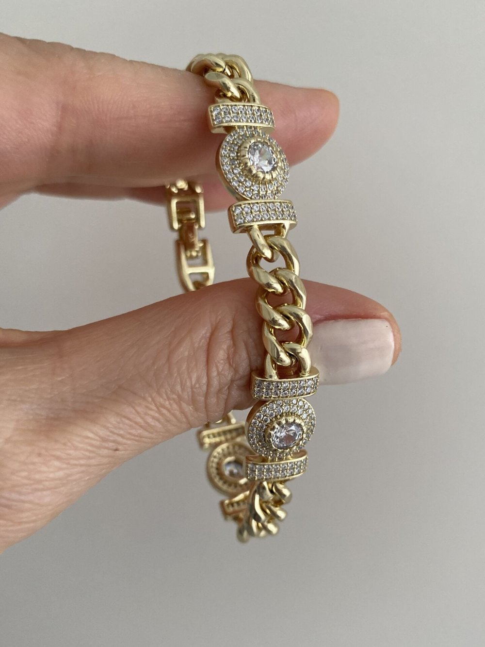 Özel Seri Üç Yuvarlak Büyük Taşlı Gurmet Bileklik (17cm+ek)