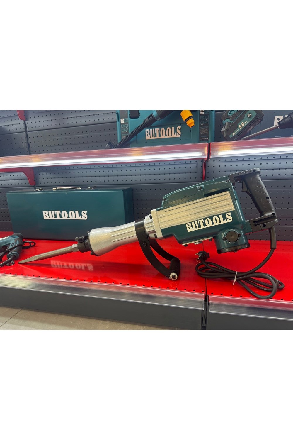 16 KG KIRICI HİLTİ XR DARBELİ 30 JUL