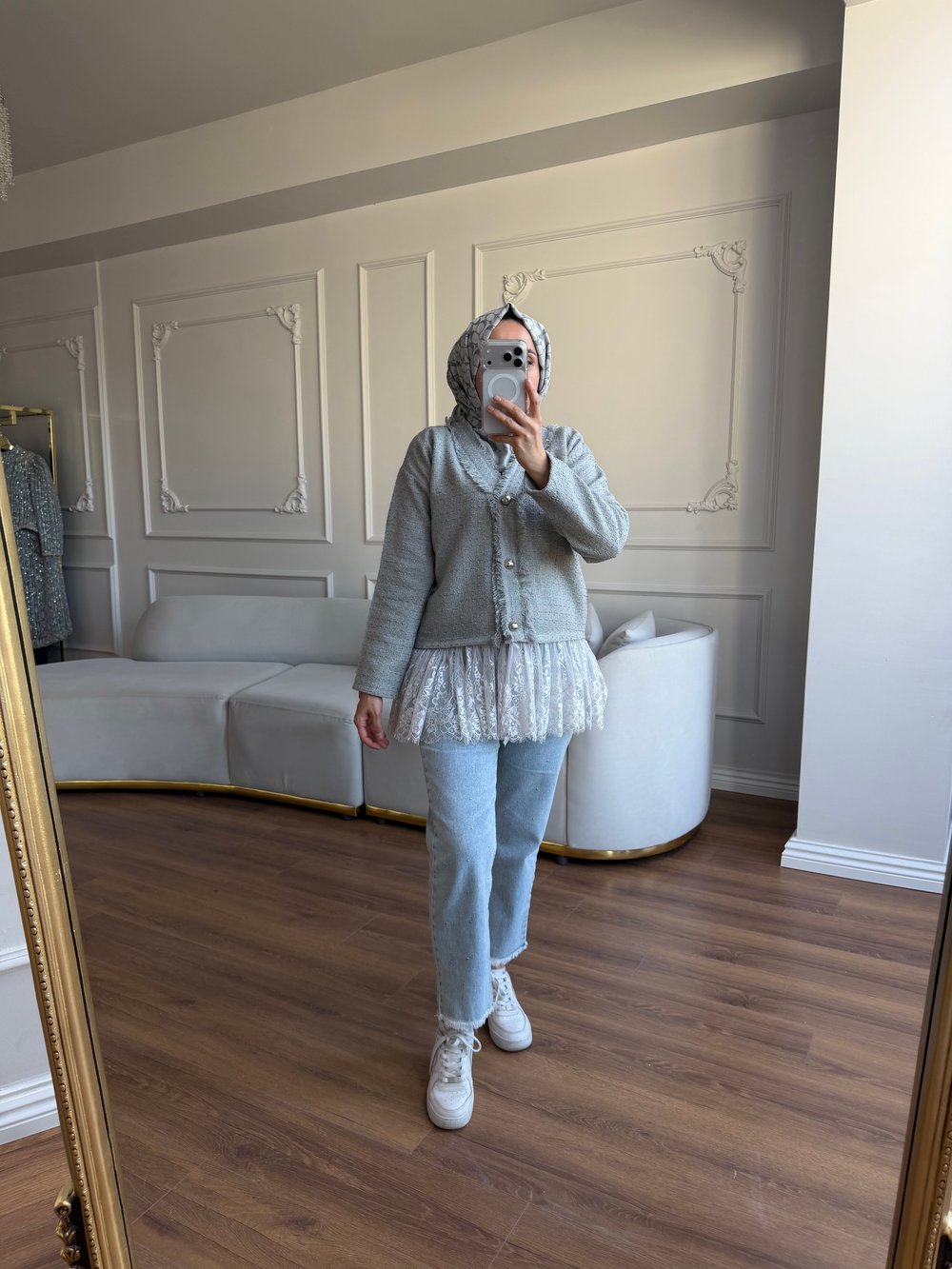 Sare Tuvit Gri Hırka
