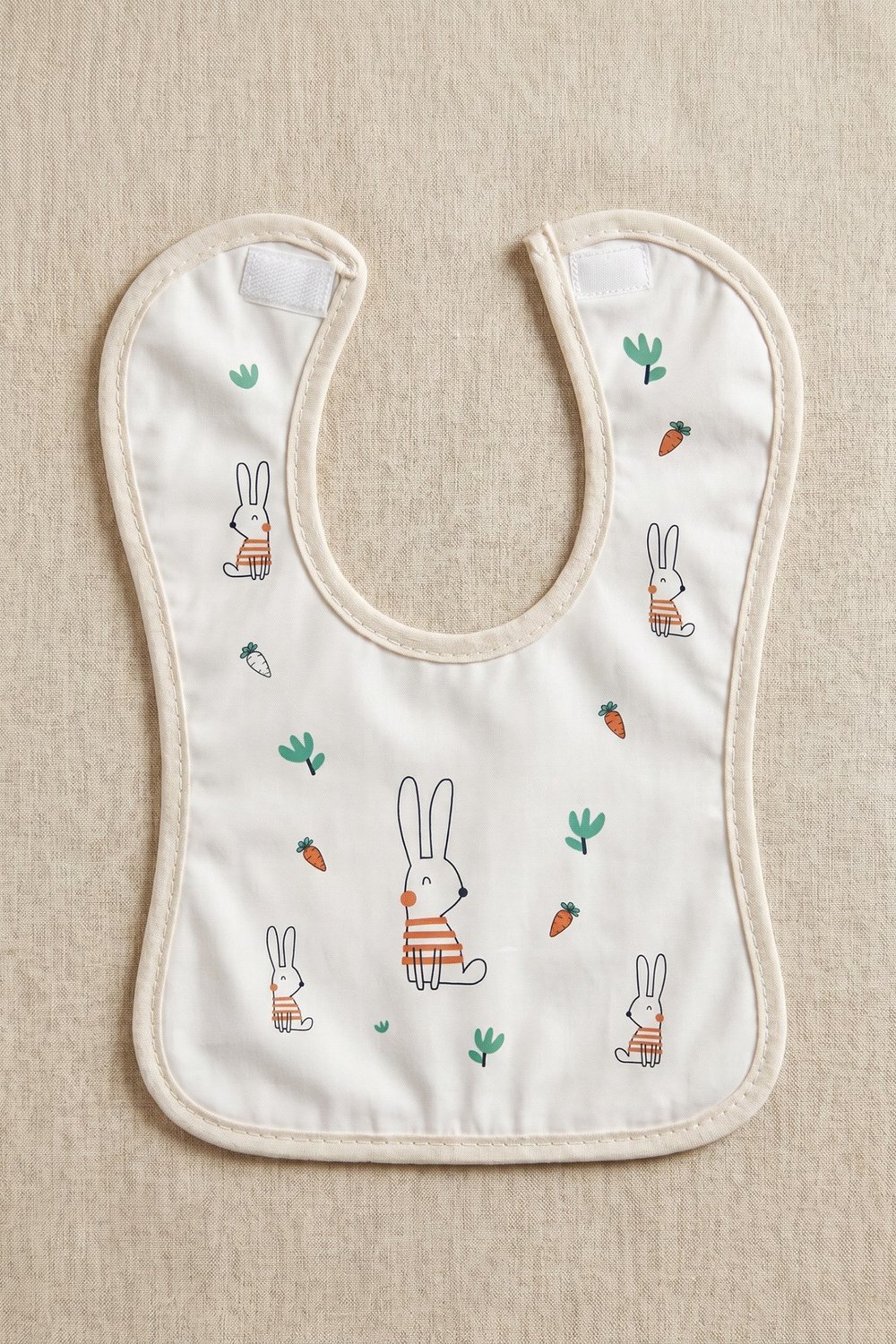 - Su Geçirmez Bebek Mama Önlüğü