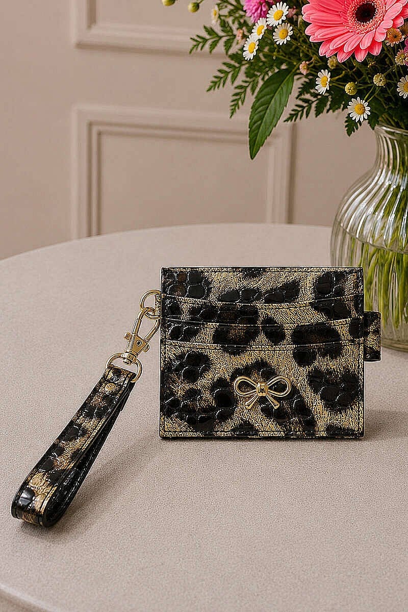 Fiyonk Detaylı 7 Bölmeli Kartlık Leopar