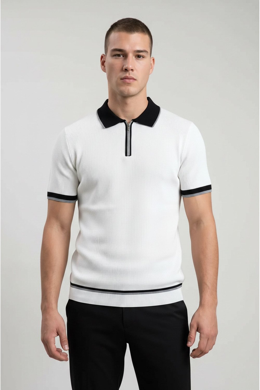Beyaz Polo Yaka Fermuarlı Kısa Kol Erkek T-shirt