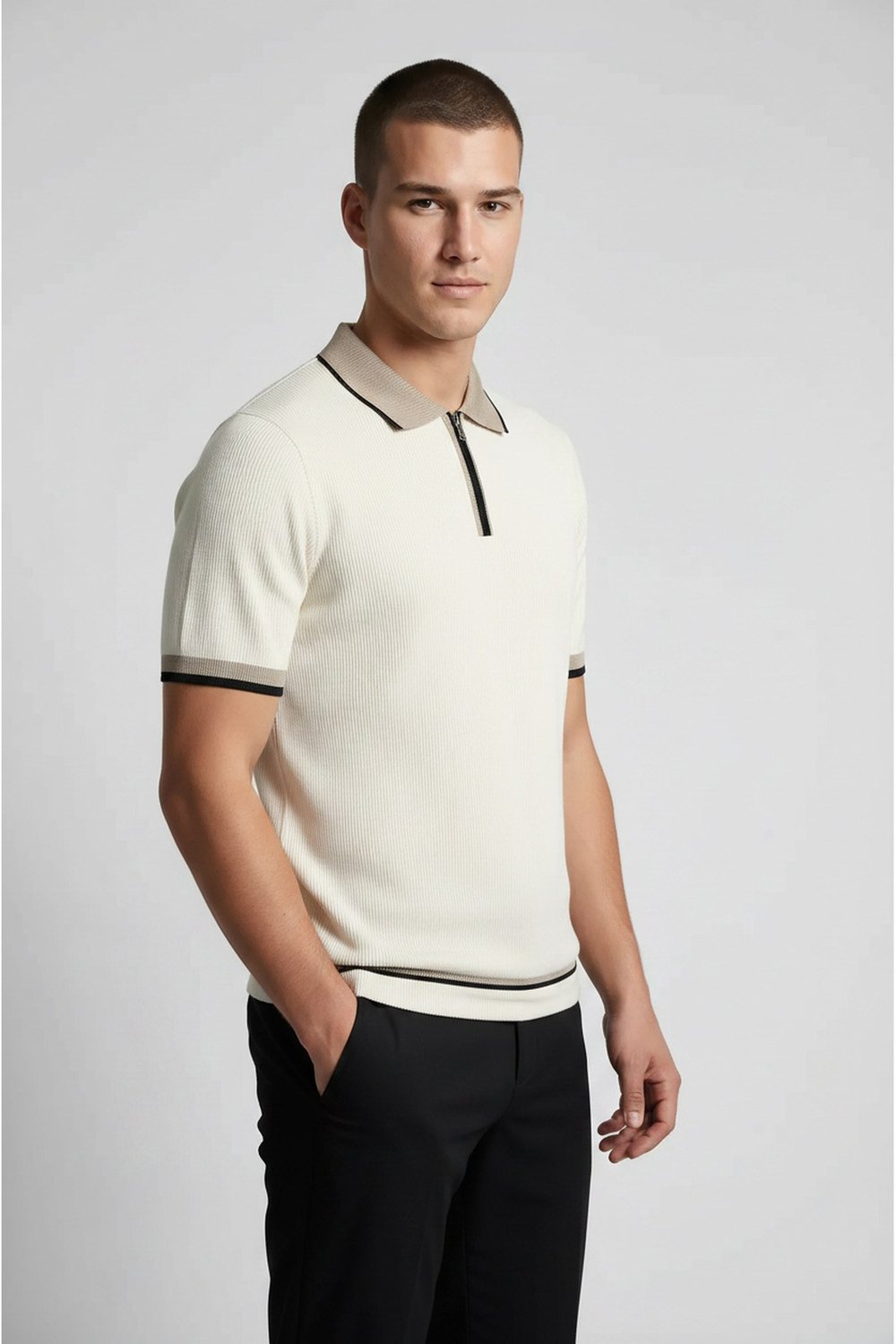 Ekru Polo Yaka Fermuarlı Kısa Kol Erkek T-shirt