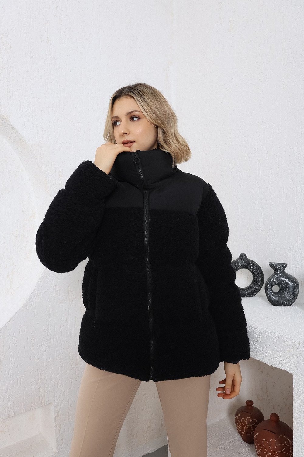 Kadın Peluş Robalı Şişme Mont
