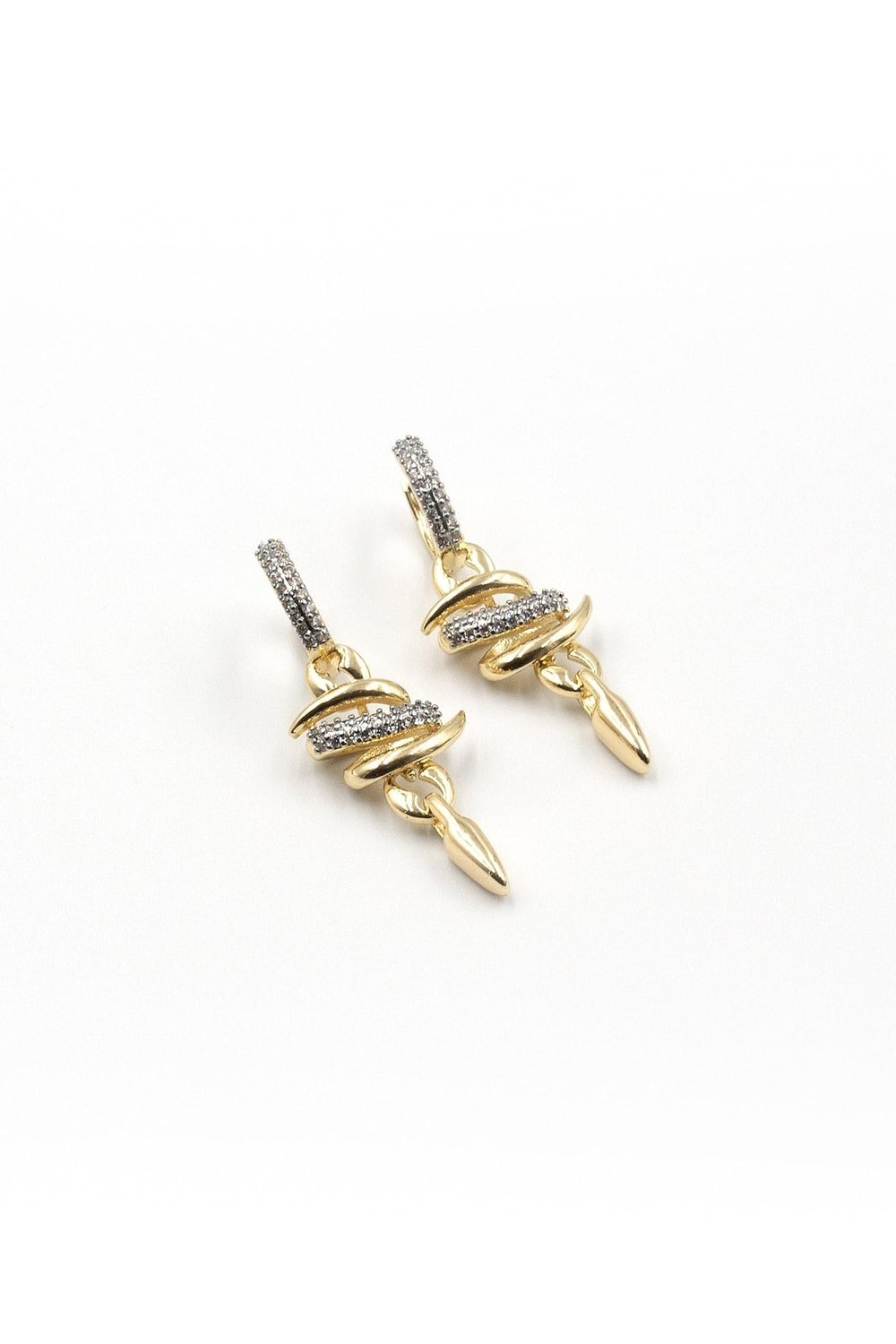 Asimetrik Sallantılı Gold Küpe – Zirkon Taşlı, Modern ve Vidalı Vip Tasarım