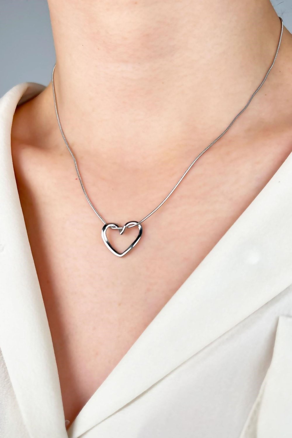 Knot Heart Steel Necklace - Silver