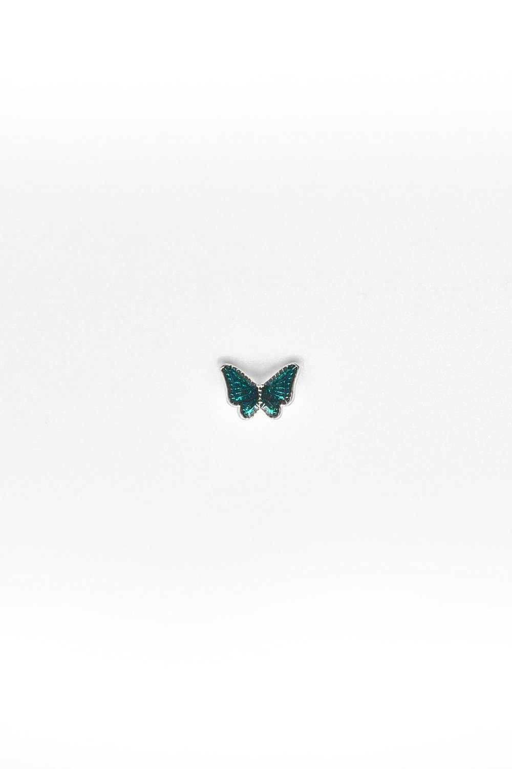 Blue Wing Butterfly Tragus Piercing – Zircon Stone, Silver, Hypoallergenic