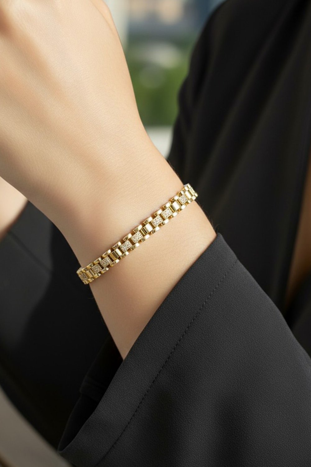 Zircon Stone Embellished VIP Model Xuping Non-Tarnish Gold Bracelet – 14K Look, Elegant & Stylish Design