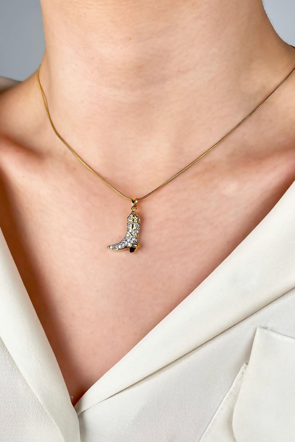 Zircon Stone Cowboy Boot Steel Necklace - Gold