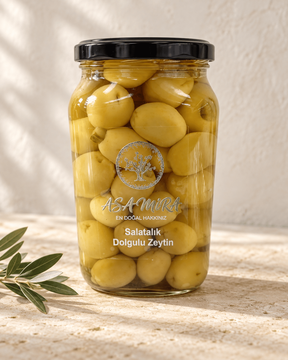 Salatalık dolgulu zeytin