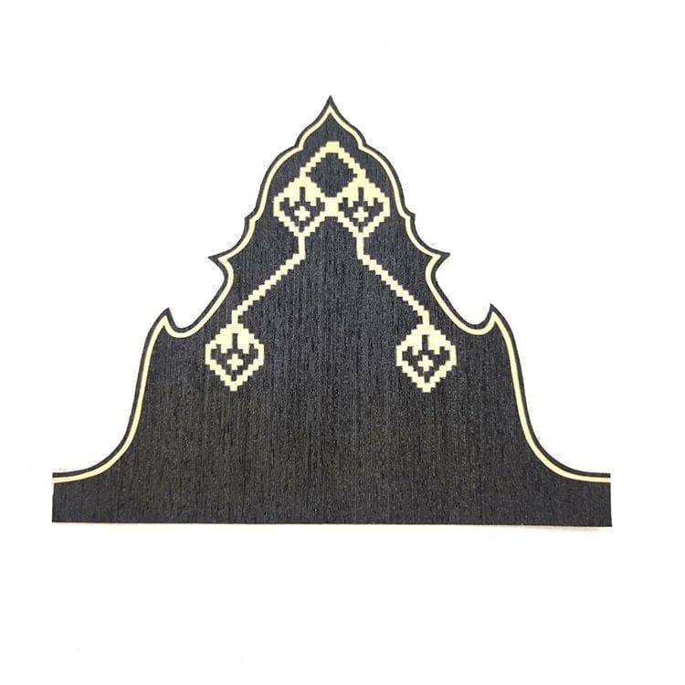 siyah zemin beyaz kontürlü kilim motifli kaplama