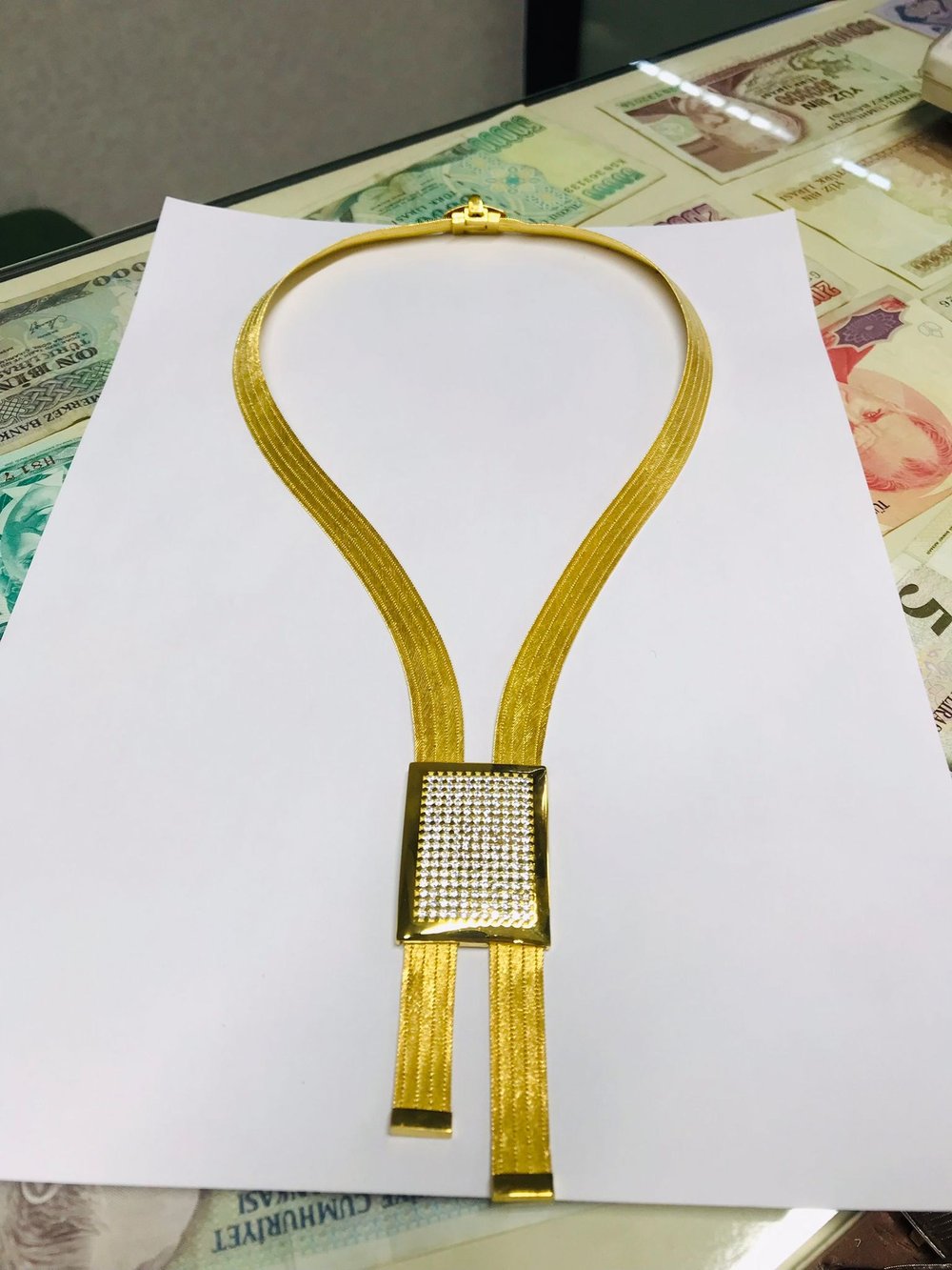 5 sıra askılı kolye
