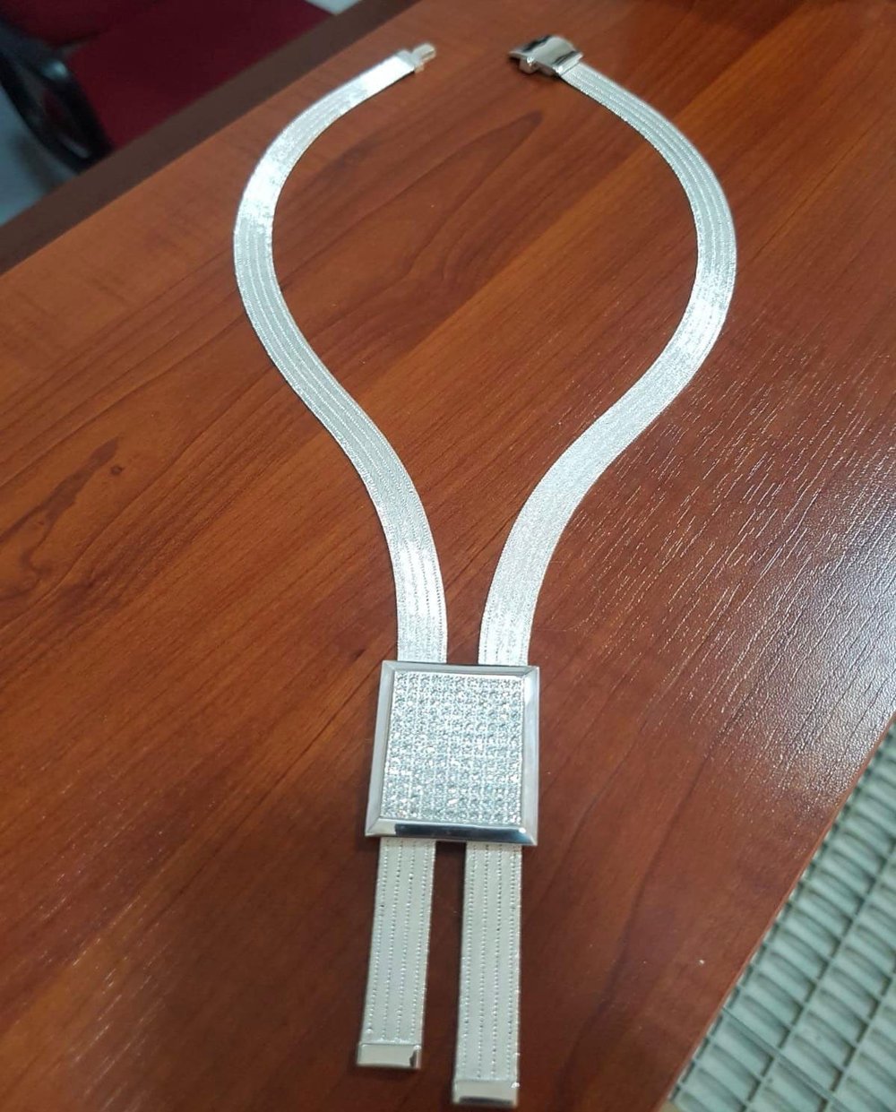 Klasik Model Askılı Trabzon Hasır Kolye