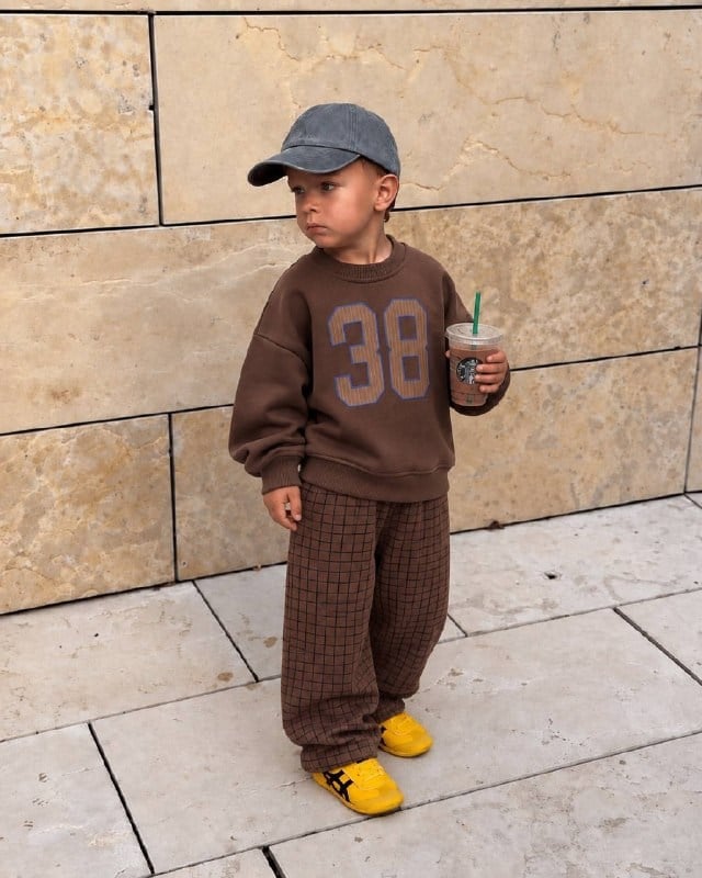 Kahverengi 38 Baskılı 2'li Takım – Sweatshirt ve Ekose Pantolon
