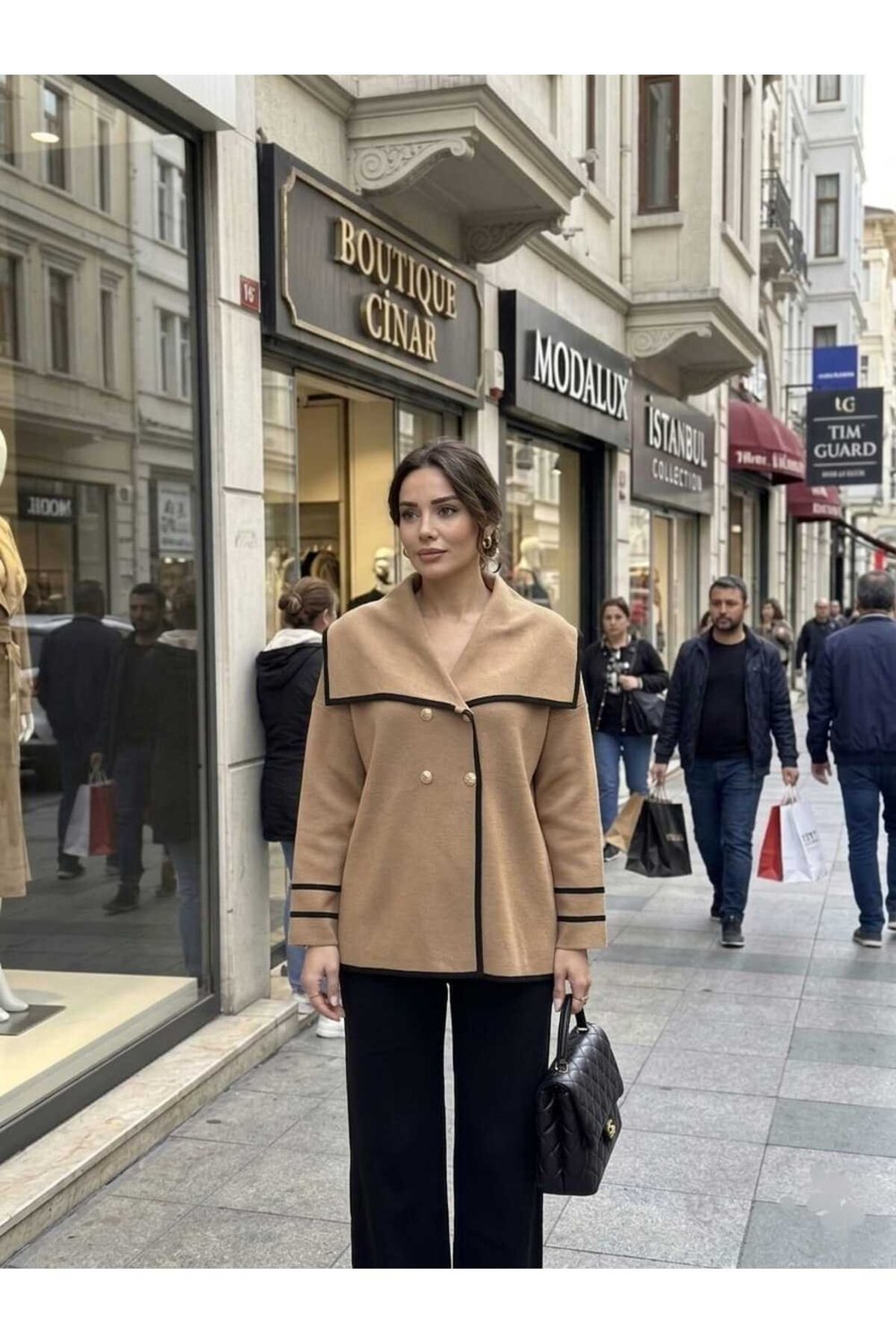 Düğmeli Triko Hırka