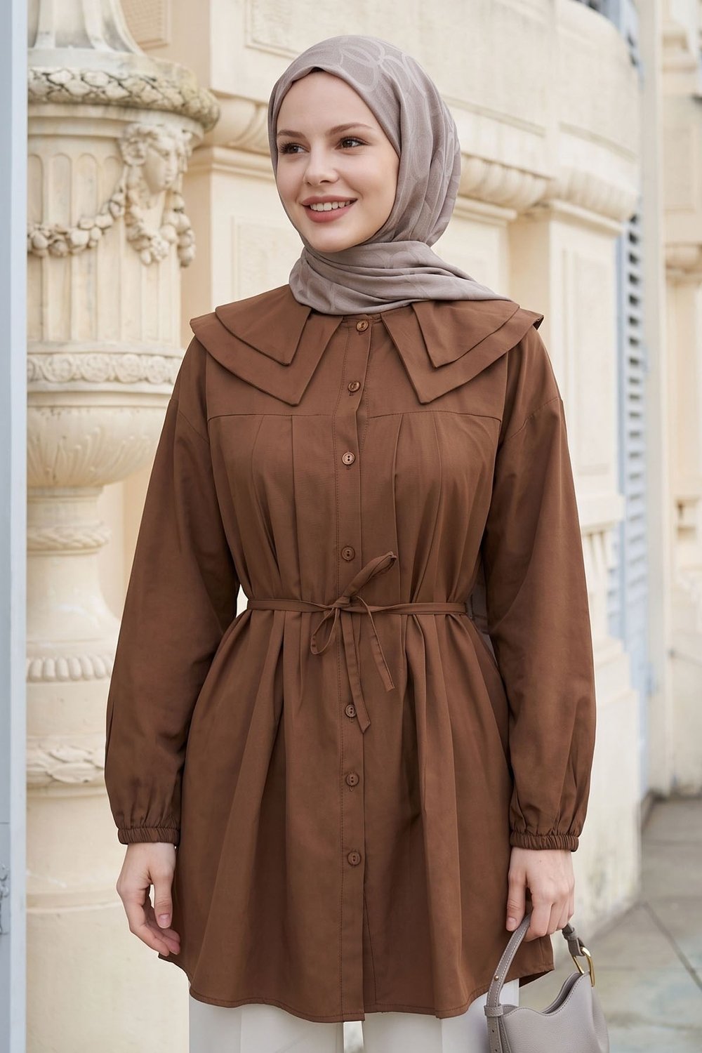 Bebe Yaka Düğmeli Kahverengi Tunik