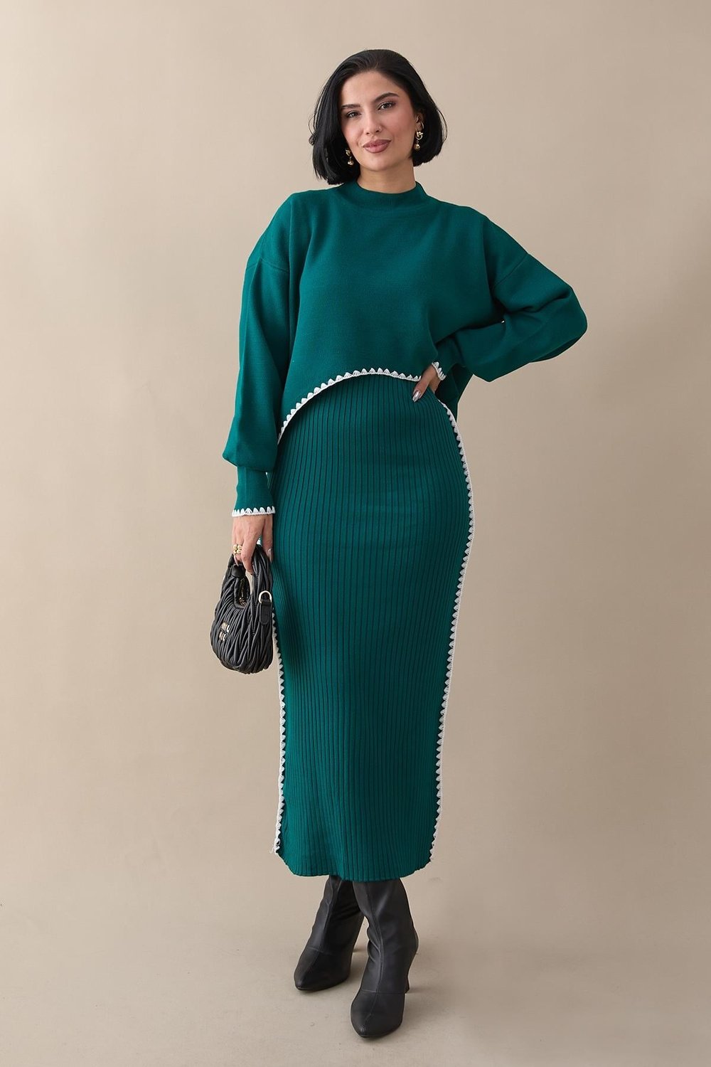 Long Ribbed Two-Piece Emerald Green Knit Set