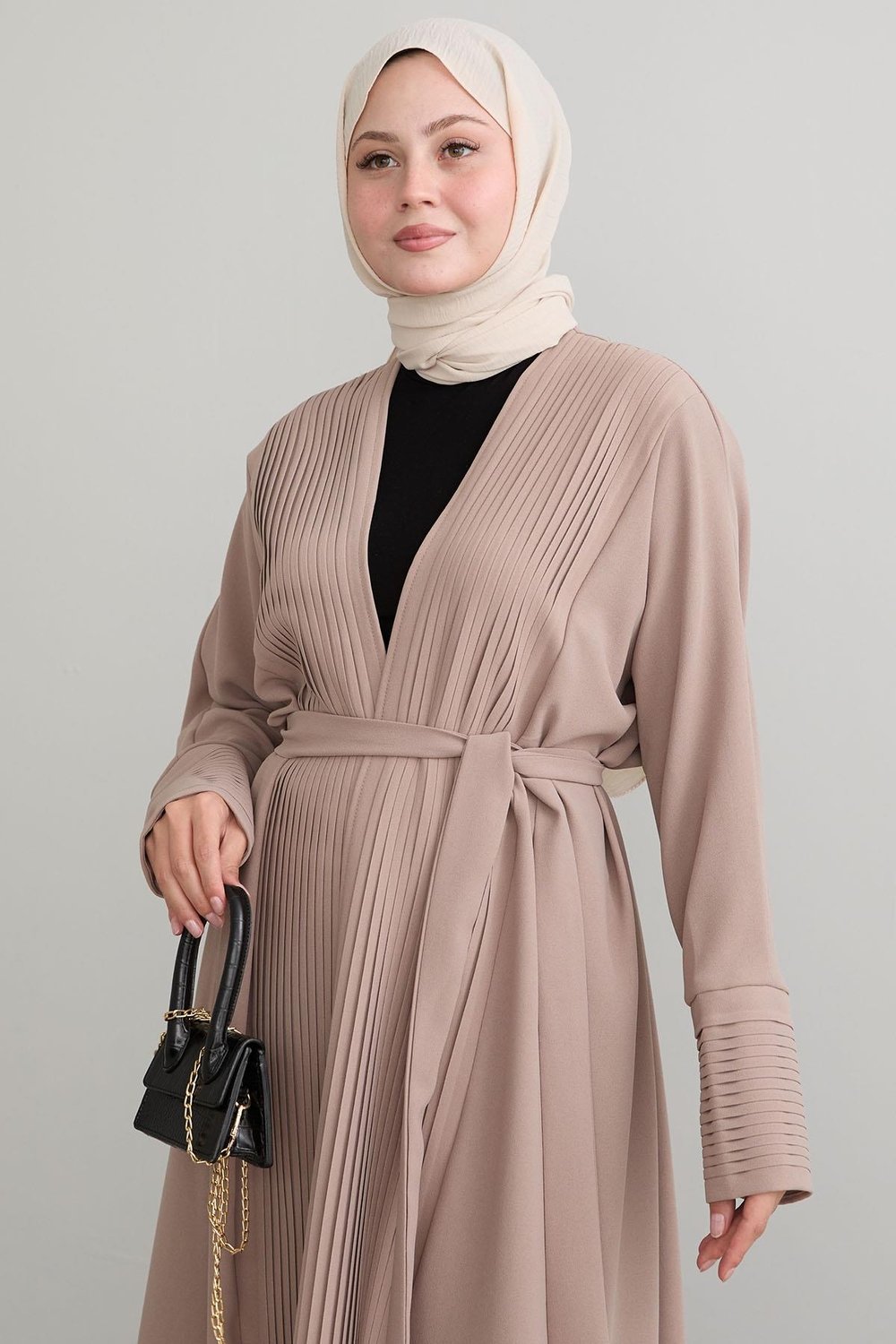 Boydan Pileli Detay Uzun Bej Abaya