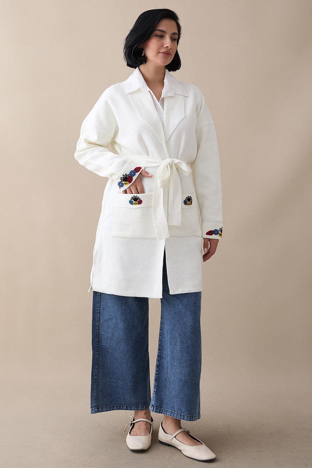 Embroidered Sleeve and Pocket White Knit Jacket